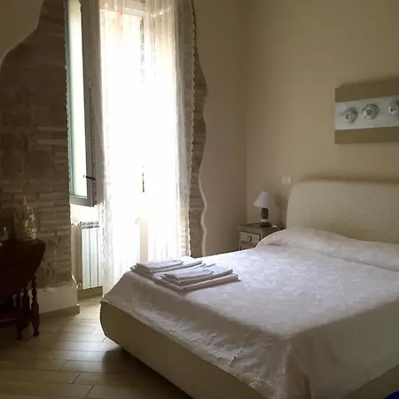 Trastevere Il Vicolo Рим