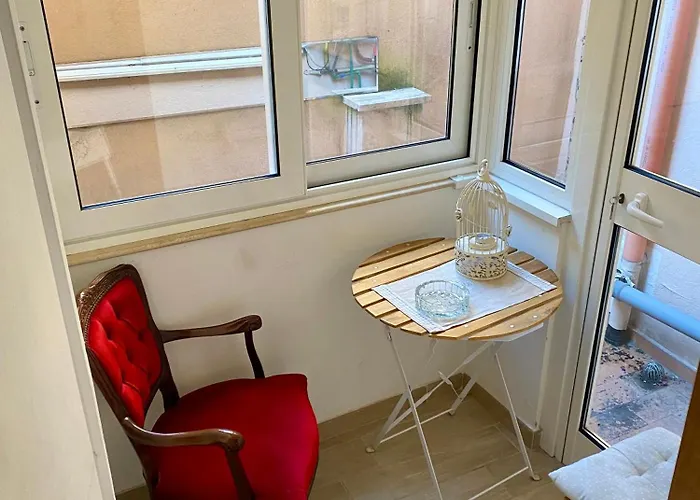 Trastevere Il Vicolo Rome