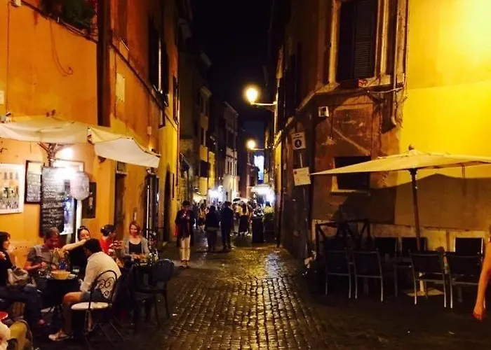 Trastevere Il Vicolo
